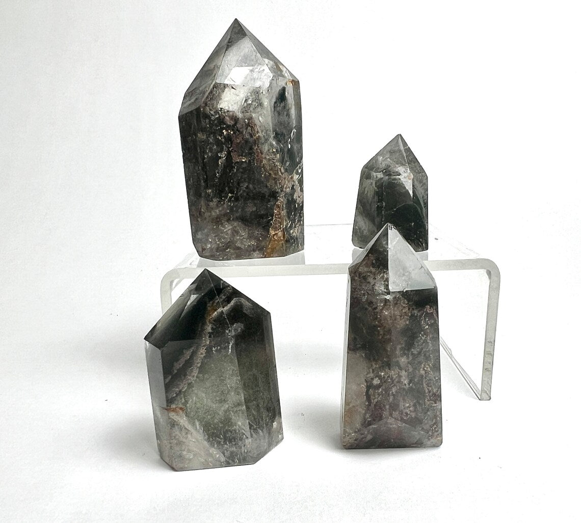 Wholesale Lot of .5lbs Garden Quartz Towers,